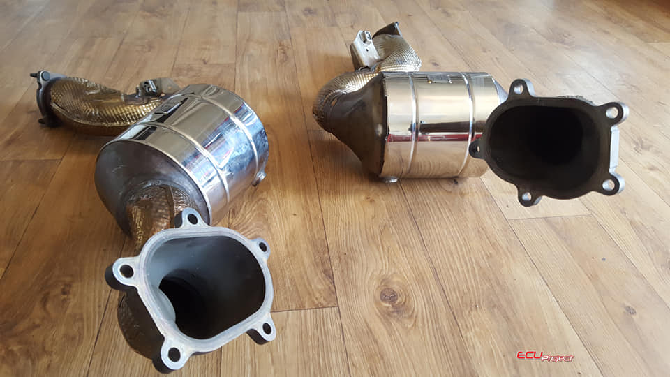 Audi S8 4.0TFSI downpipy